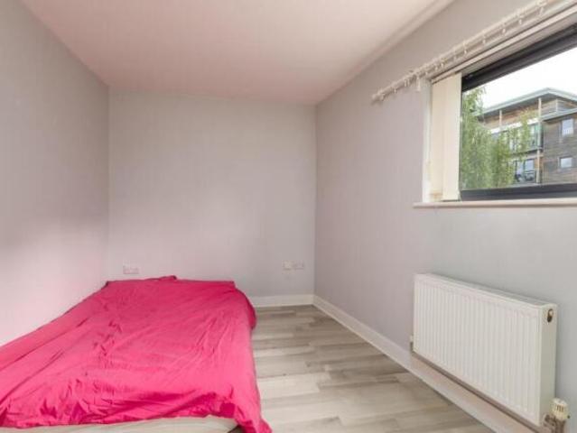 Flat for sale in Feckenham, City Of Bristol