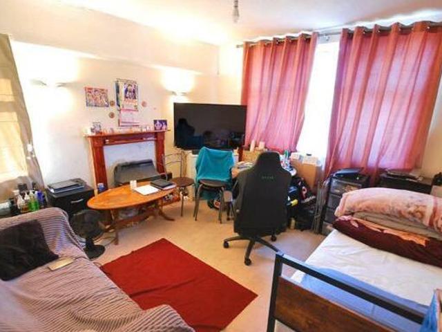 House for sale in Wembley, Greater London