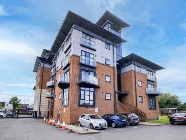House for sale in Hall End, West Bromwich