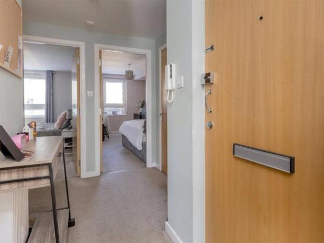 Flat for sale in Granton Harbour, Granton