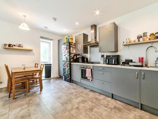 Flat for sale in Winklebury, Priest Down