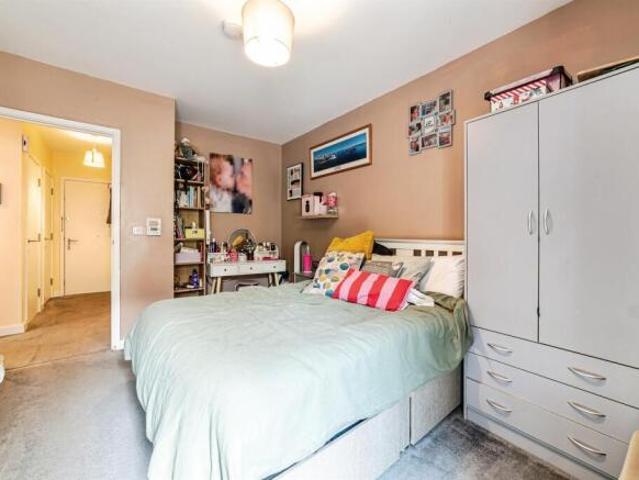 Flat for sale in Winklebury, Priest Down