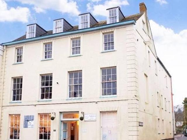 House for sale in City of London, Greater London