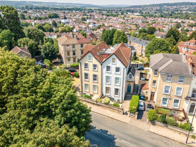 Flat for sale in Feckenham, City Of Bristol