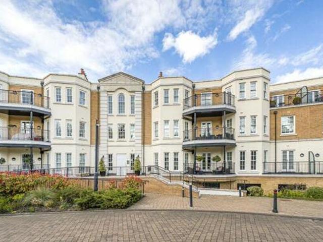 House for sale in Bromley Green, Ashford