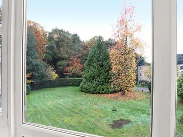 House for sale in Weybridge, Elmbridge