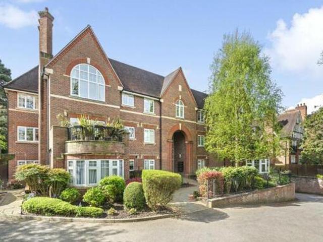 House for sale in Weybridge, Elmbridge
