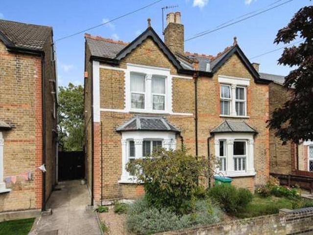 House for sale in Greater London