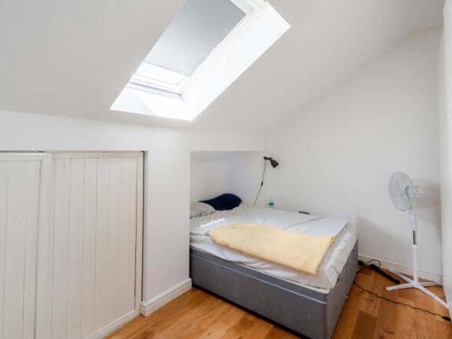 Flat for sale in Feckenham, City Of Bristol