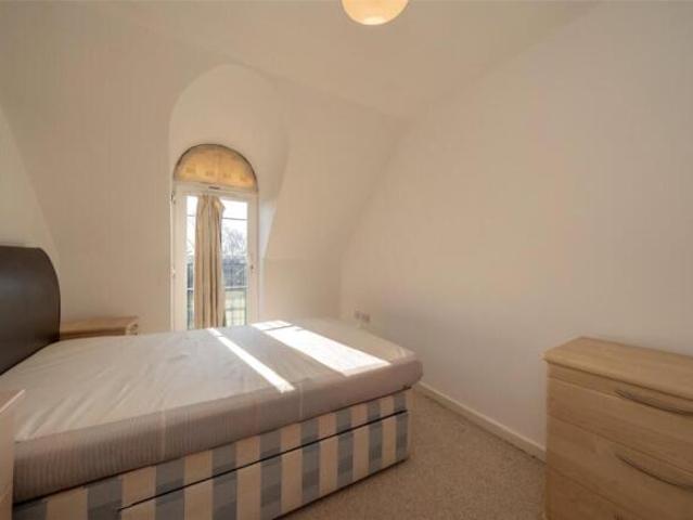 Flat for sale in Dutton, Cheshire