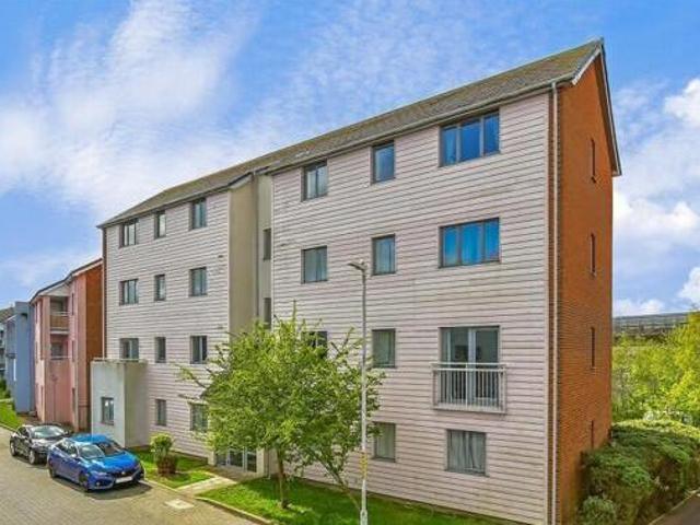 House for sale in Willesborough, Bridgefield