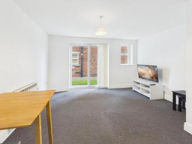 Flat for sale in Boultham, Brayford