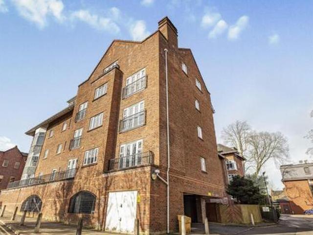 House for sale in Wilmslow Park, Wilmslow