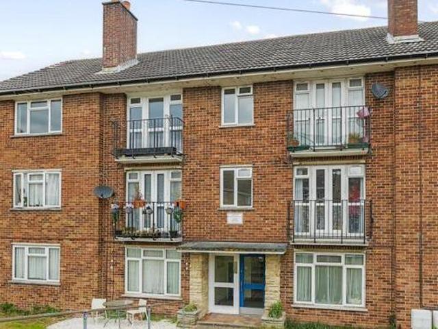 House for sale in Winnall, Hampshire
