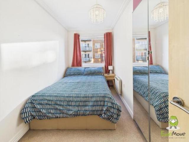 Flat for sale in Priest Down, Hampshire