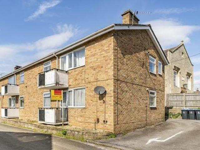 House for sale in Witney, West Oxfordshire