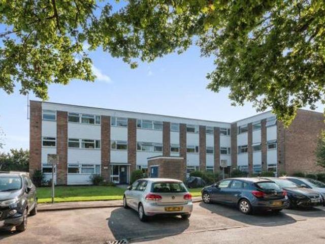 House for sale in Westfield, Woking
