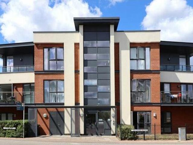 House for sale in Mayford, Woking