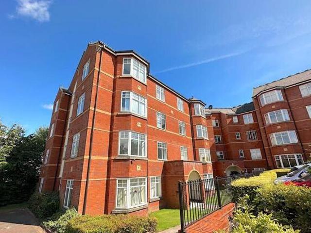 House for sale in Goldthorn Hill, West Midlands