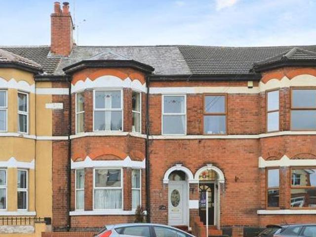 House for sale in Goldthorn Hill, West Midlands