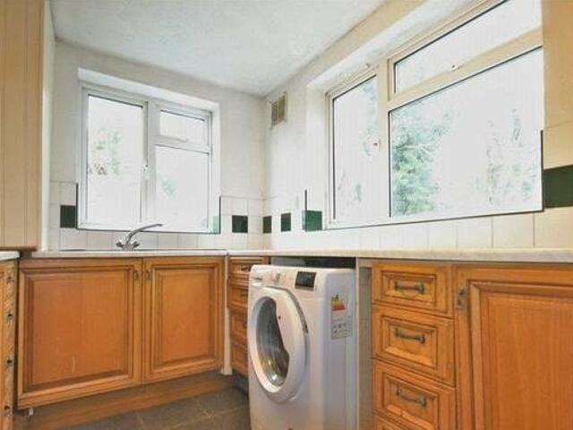 House for rent in Surrey