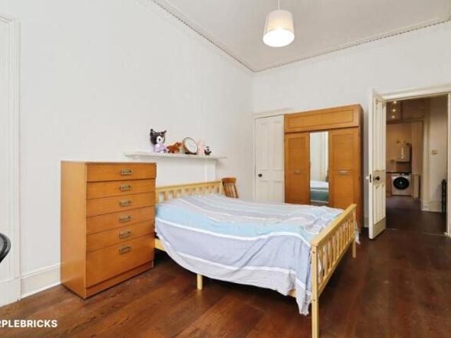 Flat for sale in Woodlands, Glasgow