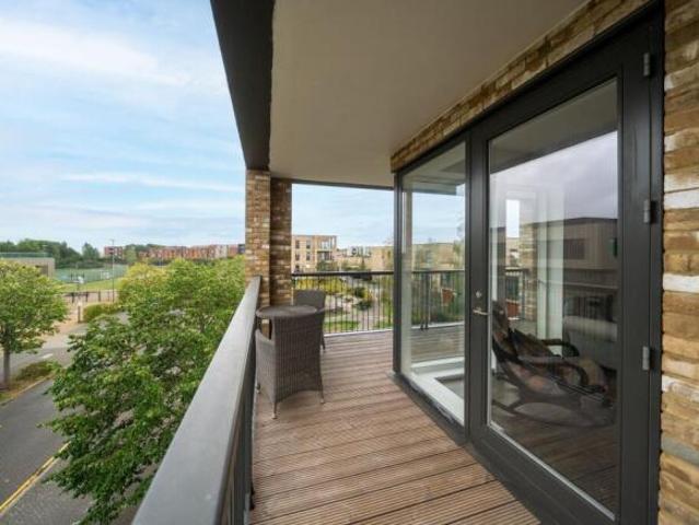 Flat for sale in Trumpington, Cambridge