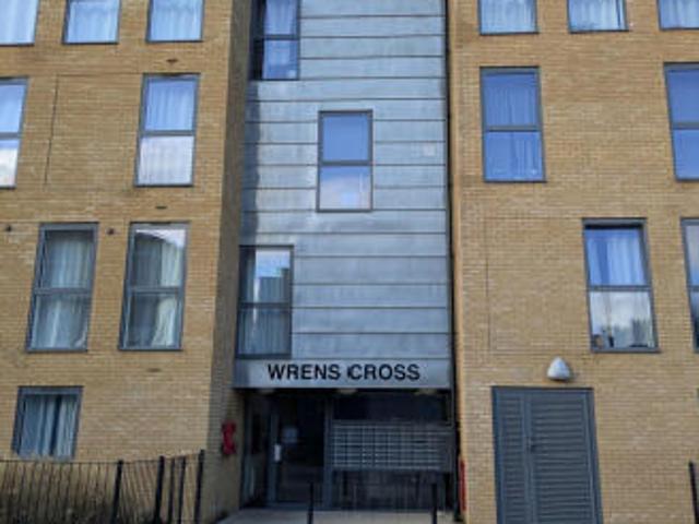 Flat for sale in Midway, Kent
