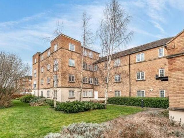 House for sale in High Field, York