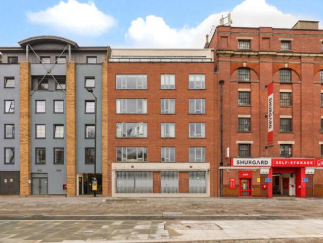 Flat for sale in York