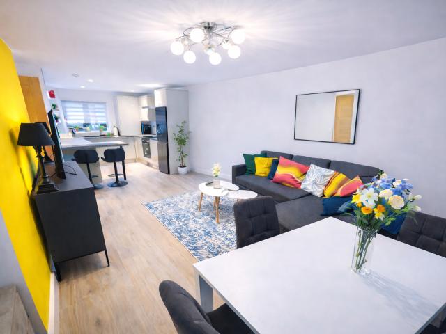 Apartment for rent in Stenhouse, Scotland