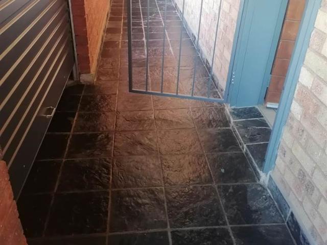 Flat for sale in Johannesburg