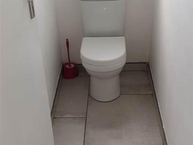 Flat for sale in Seaview, Kwazulu-natal