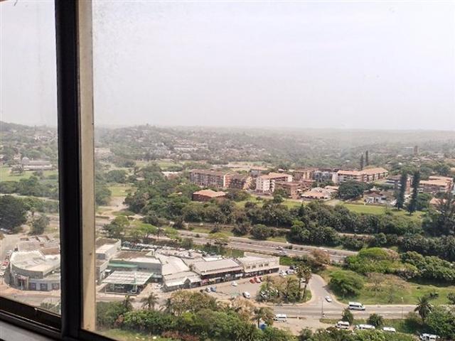Flat for sale in Seaview, Kwazulu-natal