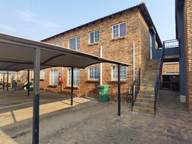 Flat for sale in Pretoria, Pretoria Central Western
