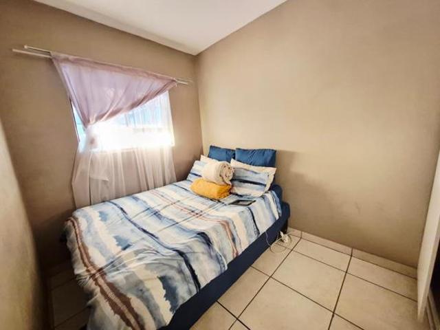 Flat for sale in UMhlathuze Municipality, Kwazulu-natal