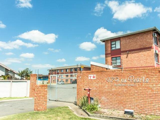 Flat for sale in UMhlathuze Municipality, Kwazulu-natal