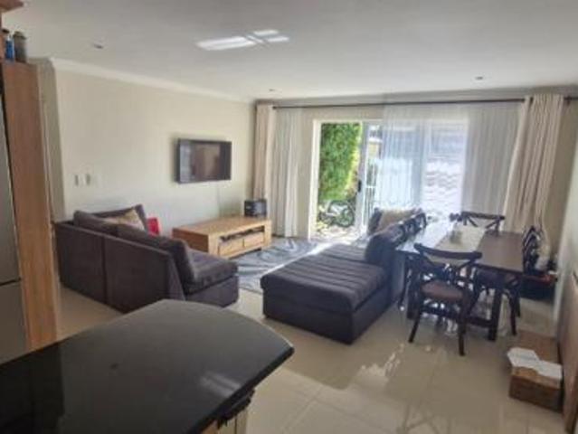 Flat for rent in Cape Town, Western Cape