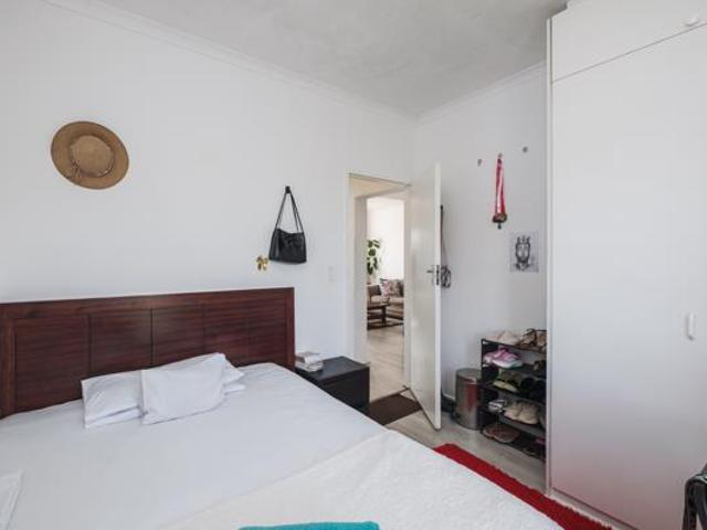 Flat for sale in Cape Town, Western Cape