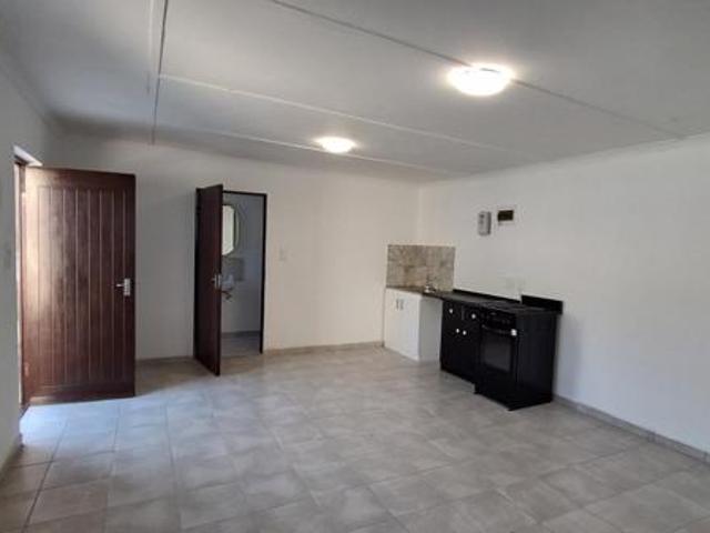 Flat for rent in Cape Town, Western Cape