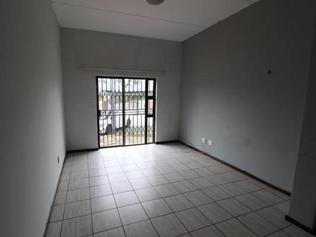 Apartment for rent in Glenmarais, Ekurhuleni