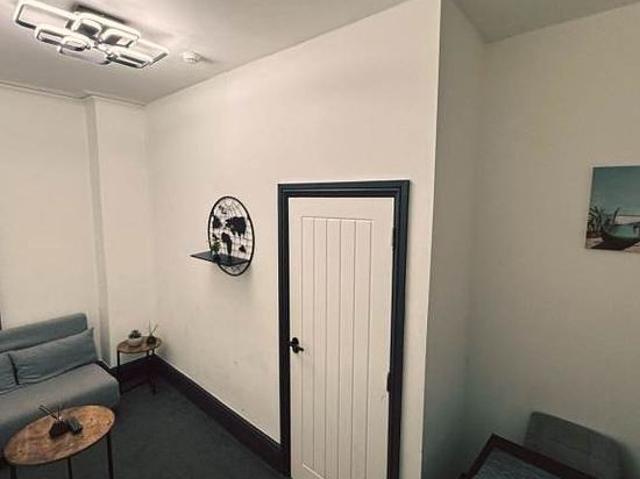 Apartment for rent in Wake Green, West Midlands