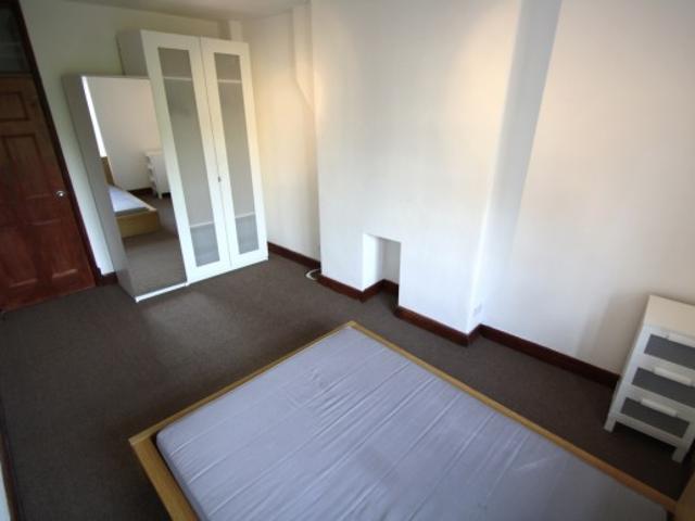 Room for rent in King's Cross, Greater London
