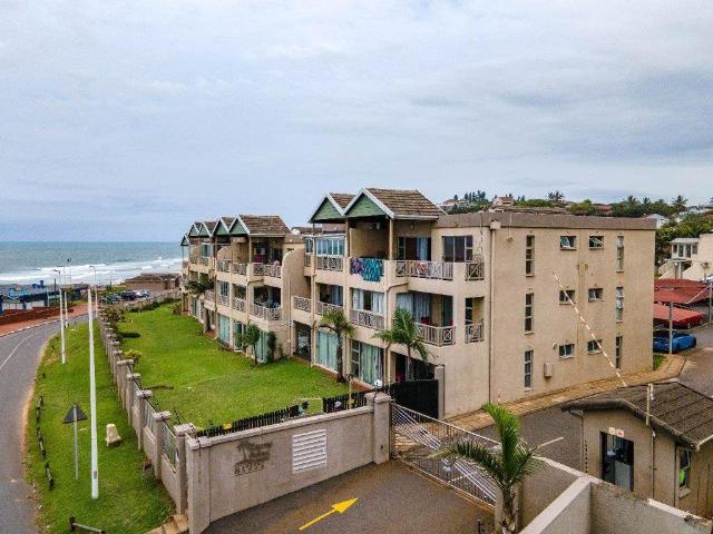 Flat for sale in Seaview, Kwazulu-natal