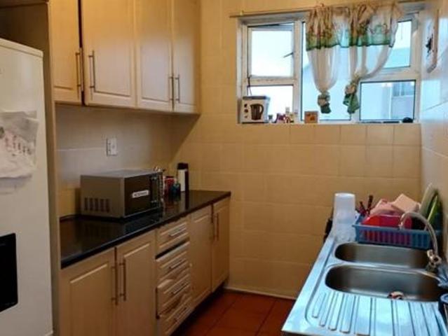 Flat for rent in Seaview, Kwazulu-natal
