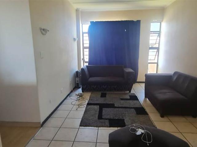 Flat for sale in Seaview, Kwazulu-natal