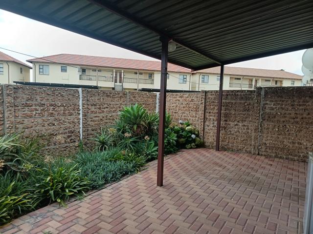 Flat for sale in Ekurhuleni, Gauteng