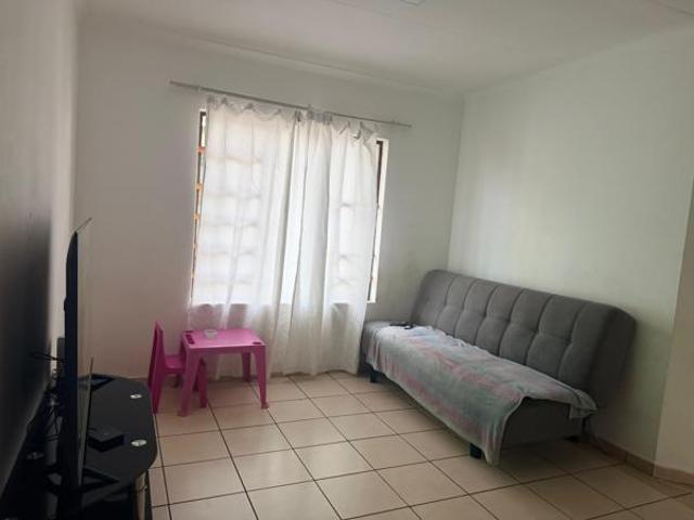 Flat for rent in UMhlathuze Municipality, Kwazulu-natal