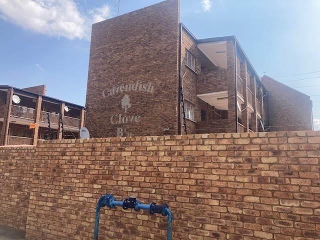 Flat for sale in Ekurhuleni, Gauteng
