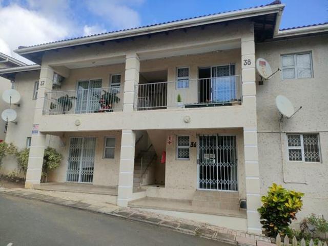 Flat for sale in Mount Moreland, Kwazulu-natal